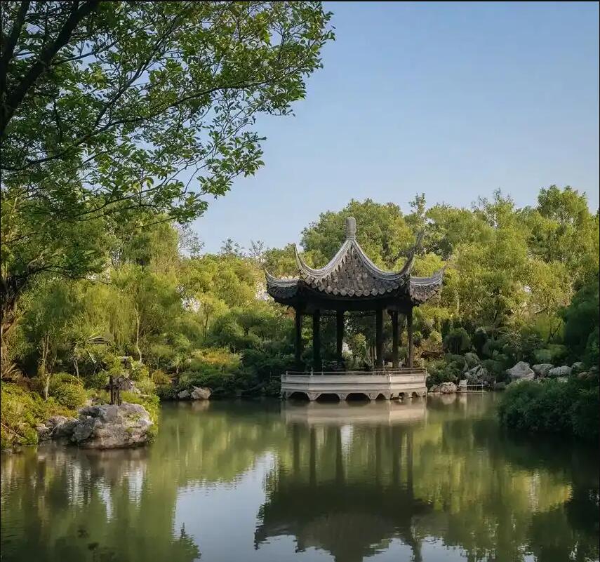 九台小霜餐饮有限公司